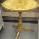 695 8045 PEDESTAL TABLE